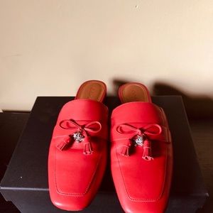 Coach TASSEL LOAFER SLIDE (COACH FG1900)
RED